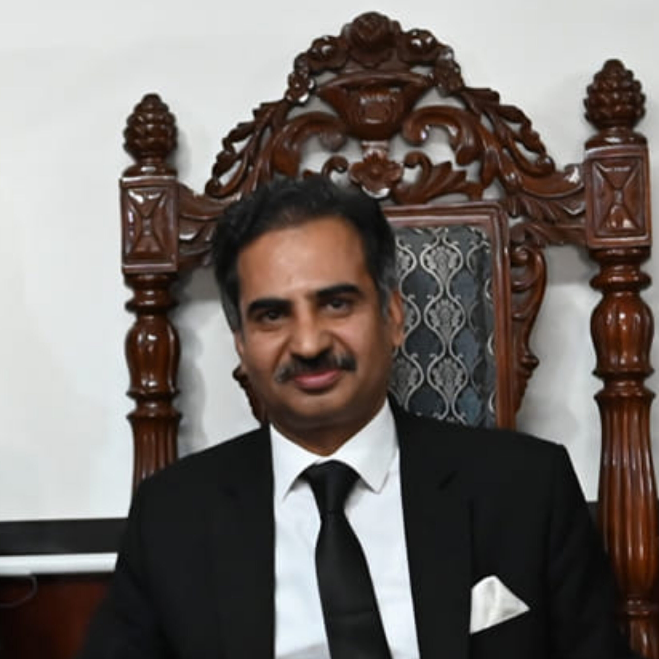 Adv Adil Aziz Qazi
